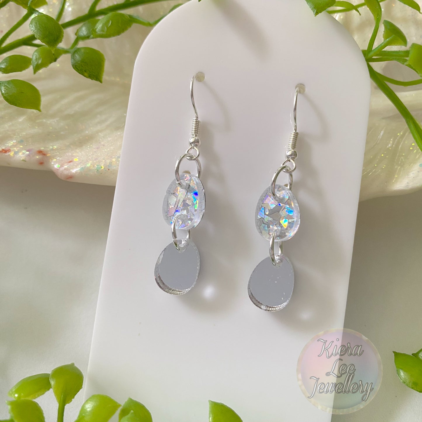 Elva Dainty Dangle Earrings