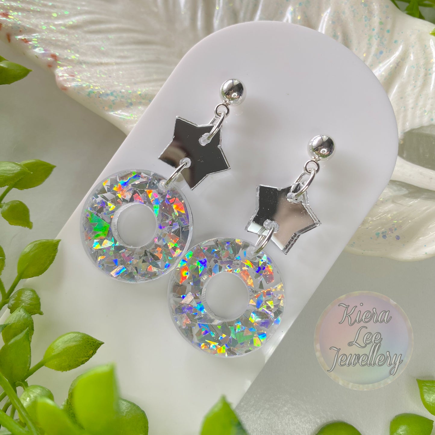 Fran Festive Dangle Earrings (Christmas)