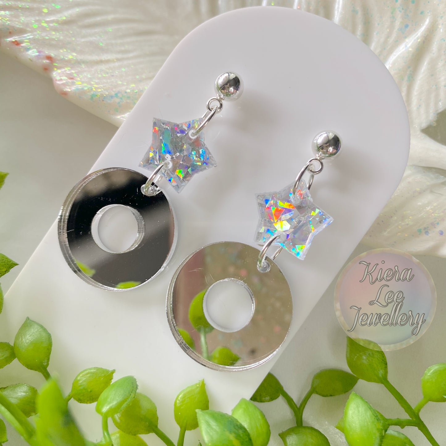 Fran Festive Dangle Earrings (Christmas)