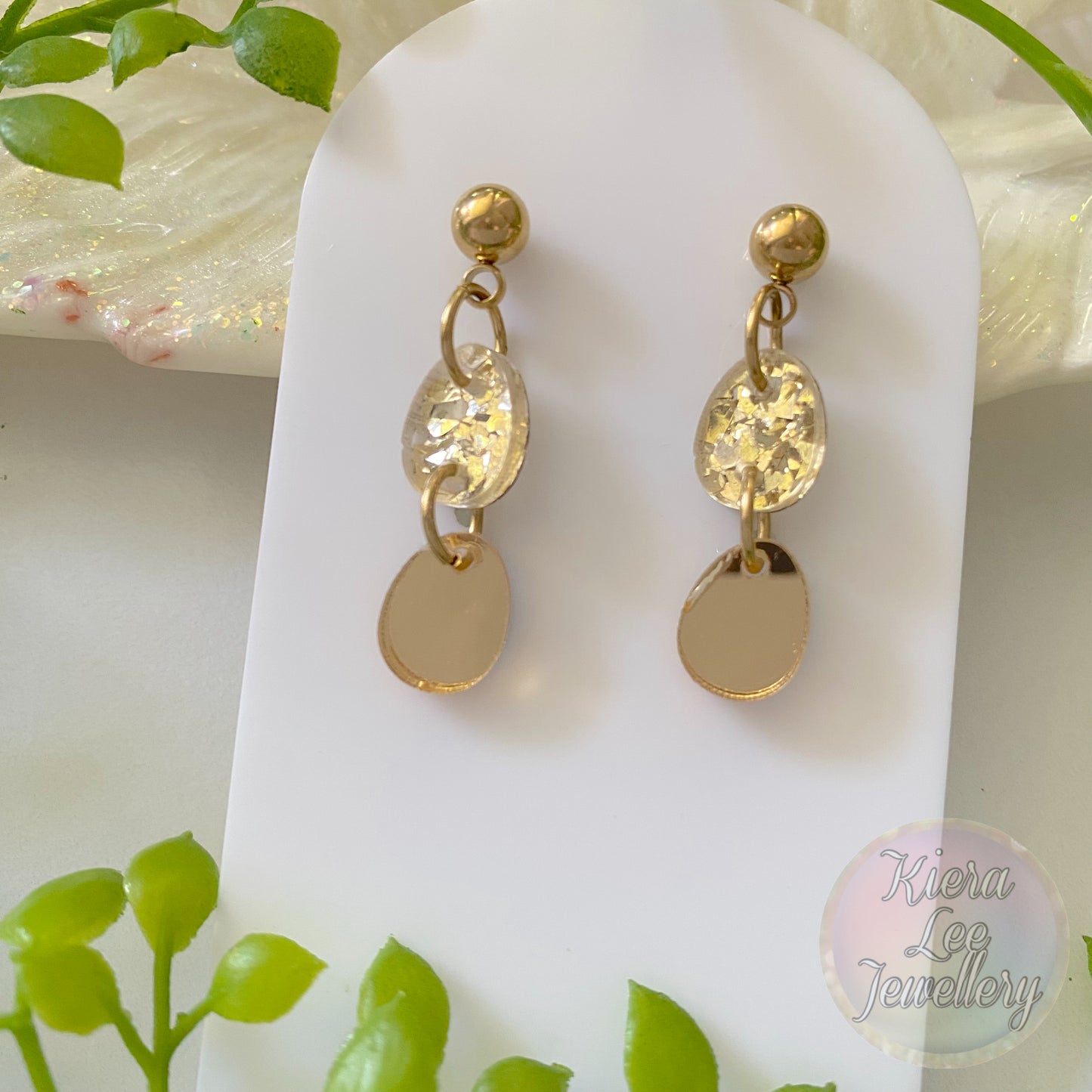 Elva Dainty Dangle Earrings