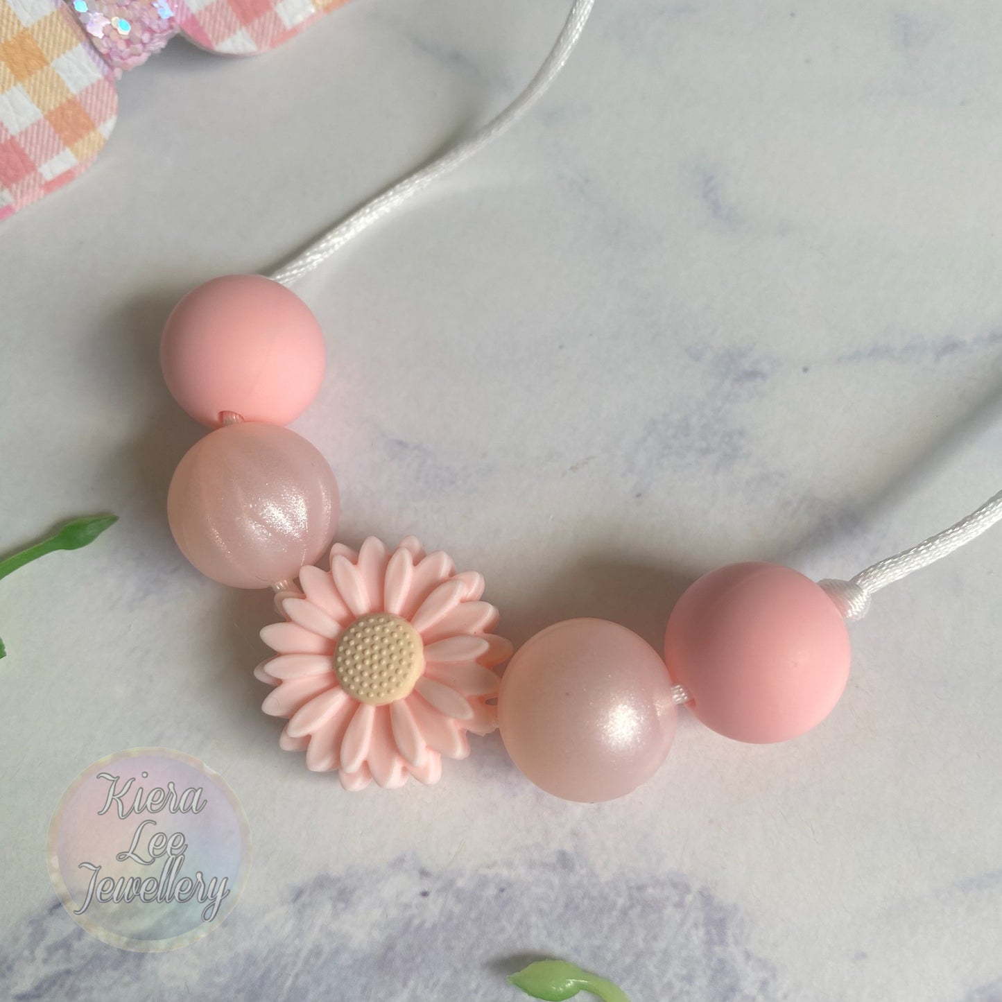 Alyssa Flower - Kids Necklace