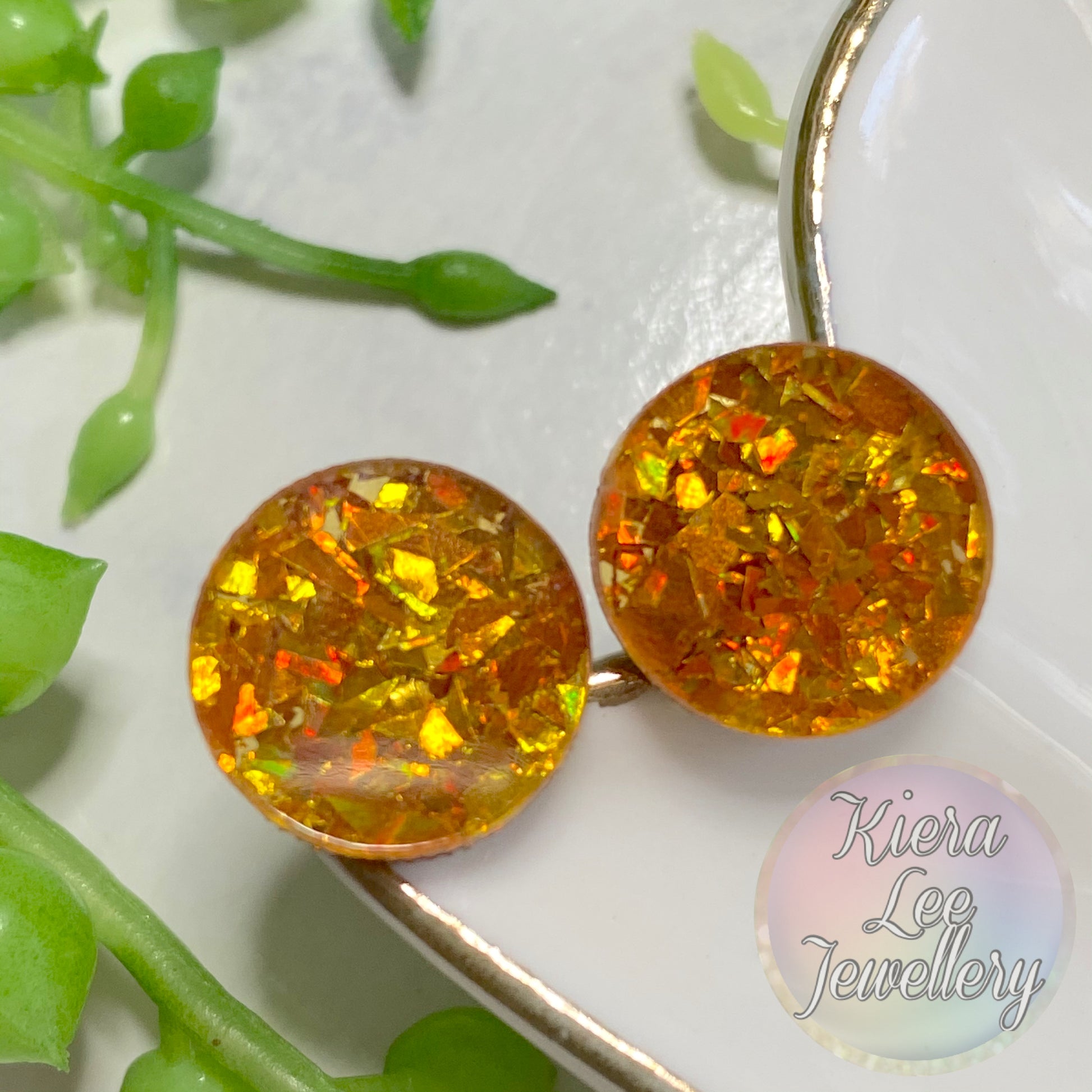 Round acrylic stud earrings, colour: chunky glitter in gold/orange